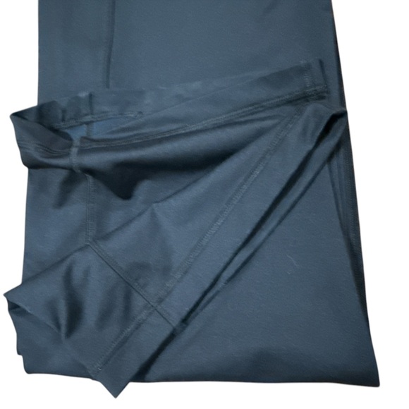 Lululemon Black Athletic Pant - Picture 13 of 13